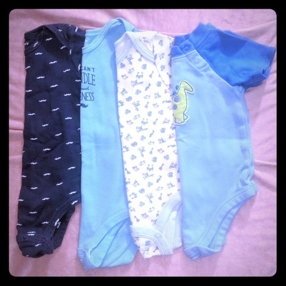 (4) boys 6-9 month onsie bundle! (Blue)